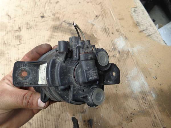 FEU ANTI BROUILLARD AVANT DROIT RENAULT CLIO 2 - Vue 2